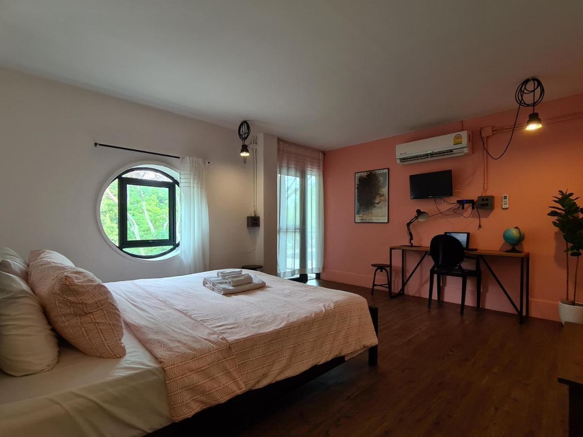 Hand hotel Bangsaen Buitenkant foto